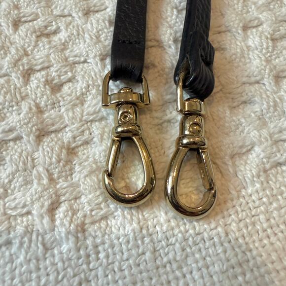 set of 2 Bandolier pebble leather cases for Apple iphone 12 Pro A1 2233 - Picture 5 of 7